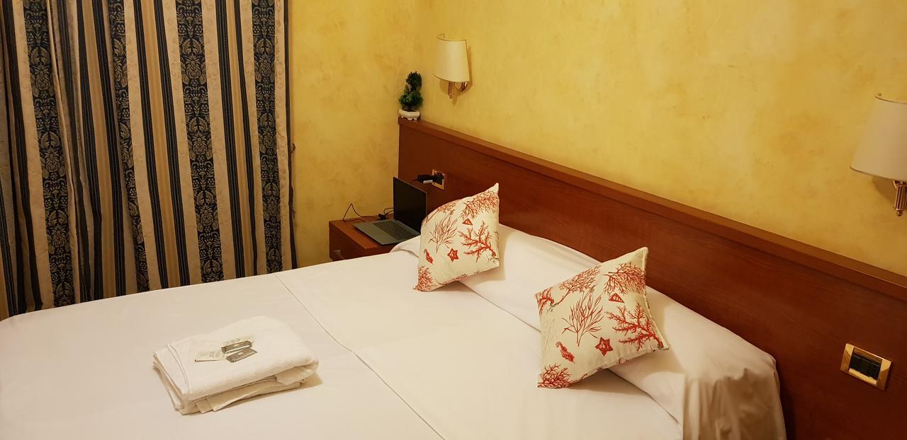 Rainbow Guest House Rome Bagian luar foto